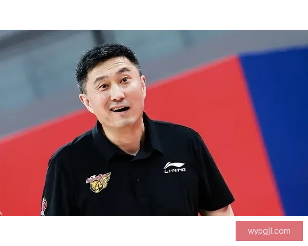 中国男篮迎战美国强队 谁能打破历史差距书写新篇章